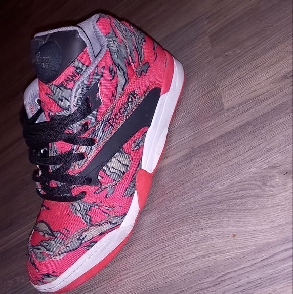 Special edition  reebok pumps - Picture 4 of 4